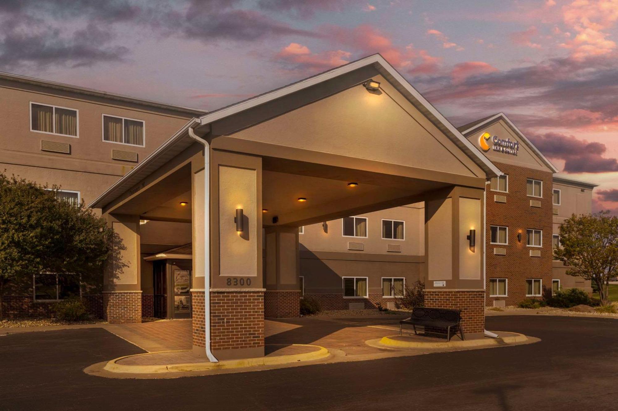 Comfort Inn & Suites Davenport - Quad Cities Buitenkant foto