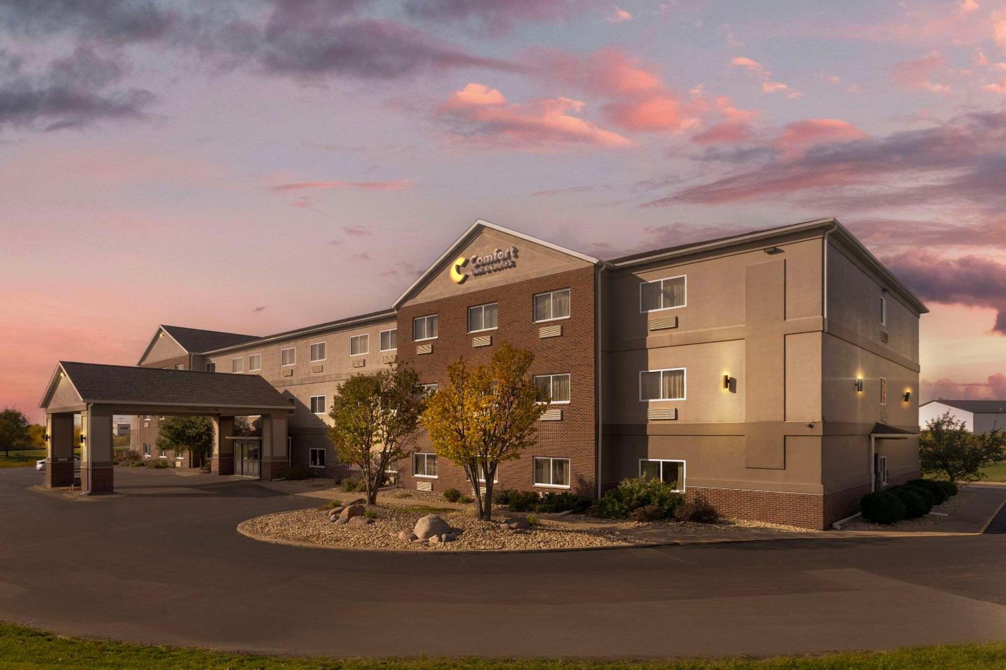 Comfort Inn & Suites Davenport - Quad Cities Buitenkant foto